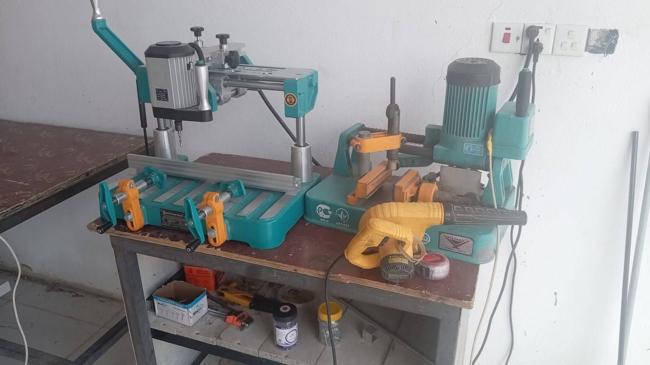 معمل للبيع بغداد الاتصال على ***********
