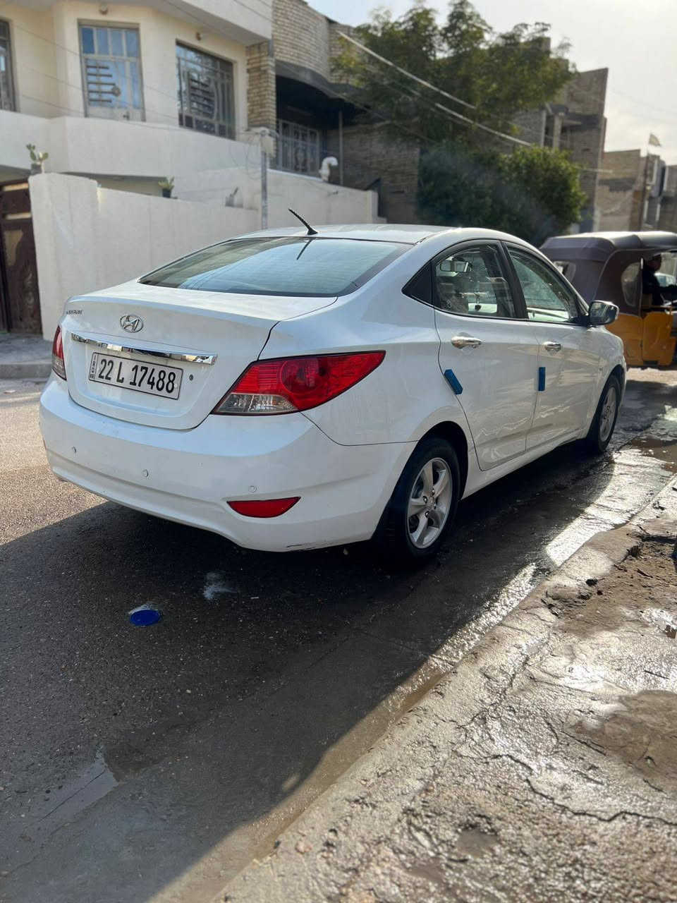 سلام عليكم اكسنت 2011خليجي 1600 كير ومكينه مكفول 
تحكم ستيرن اشاير بل مري ماشيه 195الف رقم اربيل تحويل ثاني يوم
السعر 93 وبيها مجال قليل
***********
