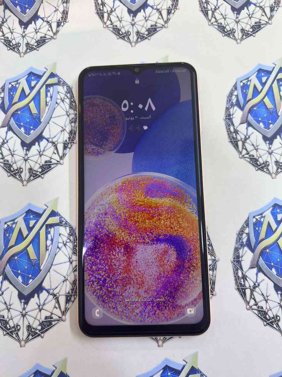 Galaxy A23
 بنظافة ممتازة ولون يخبل!​ الأناقة والأداء القوي بسعر مناسب جداً! متوفر الآن جهاز Samsung Galaxy A23 مستعمل بنظافة فائقة تصل إلى 95% (شبه جديد) 
 مثل ما موضح بالصور الواقعية للجهاز .
​⚠️ ملاحظة هامة: الجهاز بحالة الوكالة الأصلي تماماً ولم يدخل أي مركز صيانة أبداً (مكفول من التصليح والفتح).
​⚙️ مواصفات الجهاز بالتفصيل 
​💾 ذاكرة التخزين: 128 جيجابايت (تكفي لكل ملفاتك وألعابك) 
​⚡ الذاكرة العشوائية (RAM): 6 جيجابايت لأداء سريع وسلس في التنقل بين التطبيقات 
​🤖 النظام والواجهة: يعمل بأحدث نظام Android 14 مع واجهة سامسونج المميزة One UI 6.1 
​📸 الكاميرا: منظومة كاميرات رباعية خلفية ممتازة لالتقاط أجمل الصور واللحظات 
​🔋 البطارية: أداء بطارية ممتاز يدوم طويلاً مع ميزة العناية الذكية بالجهاز 
​🌐 شريحة الاتصال: يدعم تشغيل شريحتين (Dual SIM) 
​💰 السعر:
​جهاز بنظافة 95% ومواصفات ممتازة بسعر:
👉 [ 150 الف ] 
​🚚 خدمات التوصيل: الى جميع المحافظات التوصيل مجاني
​ اتصل على الرقم التالي: [***********] 📱واتساب
