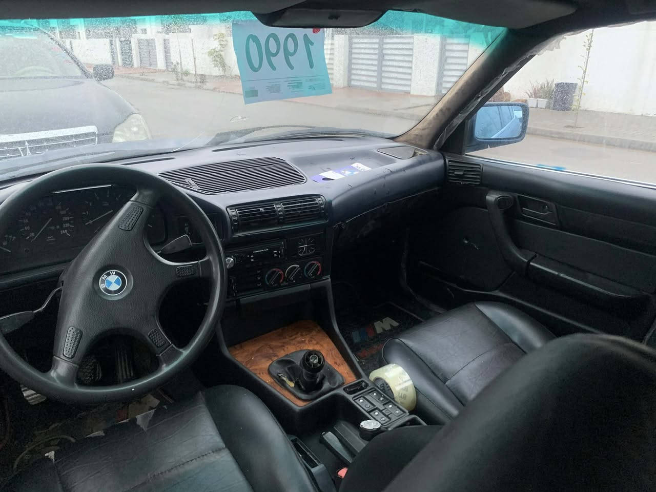 35$✅- BMW 1990 - 520i
مەکینە 20 گێڕ عادی کەم مەسرەف قوەتی خەیاڵیە ⚜️سەنەوی وحاسیبە بەشەرت ئەوەلیات ⚜️
گێڕ و مەکینە بێ عەیب هەلم دەمیشی نیە 
دەعم و لێدراوی نیە کامل جڵدە ناو غورفەی
قوفڵ مەرکەزی و جام کارەبا ئاوینە کارەبا  
نوقسانی نیە رۆنی مەکینەی تازەیە تەقەو رەقەی نیە
سعری ٣٥ گلاو مەعمەلەیە
⚜️  تەنها فرۆشتنە  ⚜️   
شوێن : کەلار
***********
