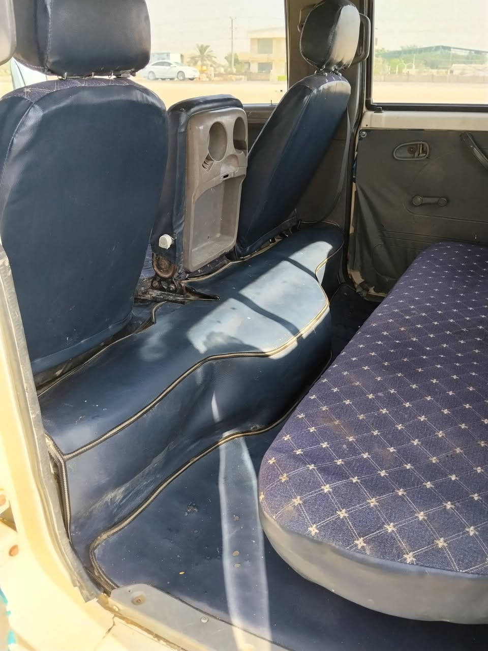 للبيع كفاله عامه موديل 2001الستفسار***********
