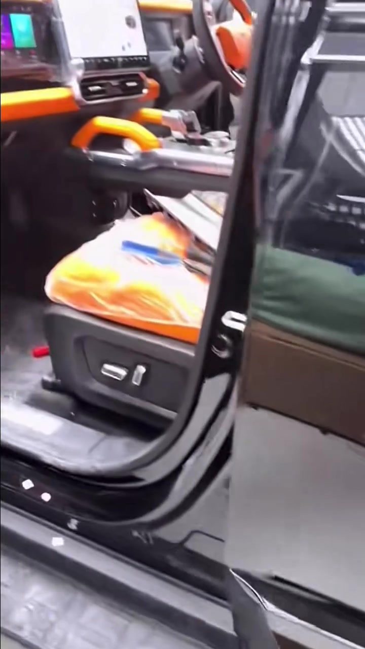 JETOUR T2 Defender conversions
Share with your vehicle 🚗 lovers 💕 
 #Jetour  #JetourT2 #fypシ゚viralシ #JETOURAutoPhilippines #1millionviews #foryouシpage


**إذا كنت صاحب هذا الإعلان وتريد حذفه لأي سبب، رجاءا أرسل رسالة إلى الدعم الفني**