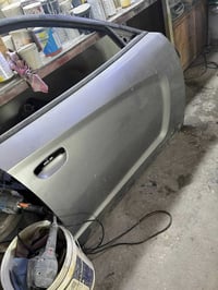 زوج بوب جهه الصدر بدون صبغ فقط بارد الباب ال امامي فارغ والخلفي كامل ع...