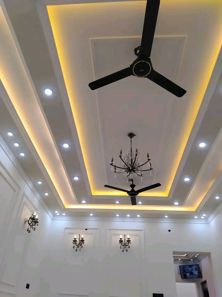 اعمالنا ديكورات داخليه وخارجيه واصباغ مقاومه للحرارة والرطوبة وبأسعار تنافسية للاستفسار الاتصال على الرقم ***********
