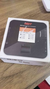 شاحن بطاريات • ISDT Q6 Nano • ٢٠٠ واط