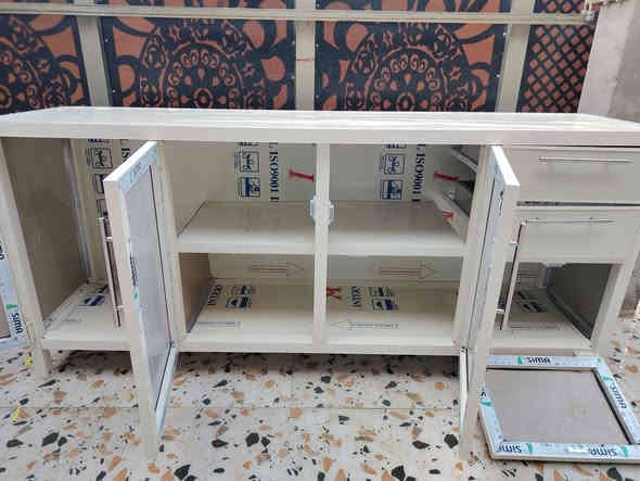 كاونتر ارضيه فقط السعر 85 وبيه مجال ***********
