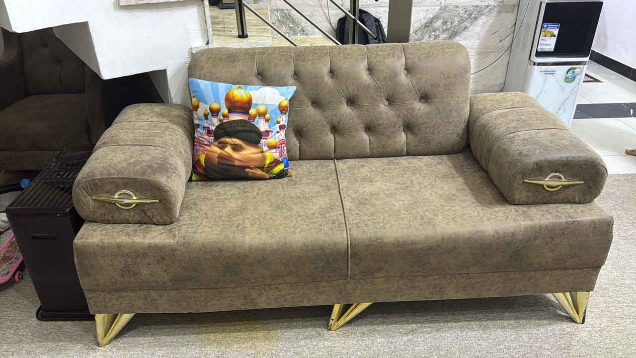 اغراض للبيع اي استفسار عالخاص


**إذا كنت صاحب هذا الإعلان وتريد حذفه لأي سبب، رجاءا أرسل رسالة إلى الدعم الفني**