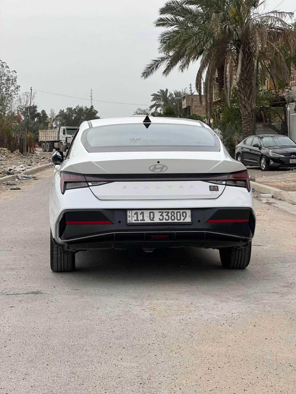 سلام عليكم النتره خليجي مكينه الفين دوش مديل ٢٤ ماشيه ٦٦ الف فول بيهه بارد بجاملغ لخلفي ولسونار مرفق بلمنشور  مكاني بغداد الشعب ولسعر ١٦٧ وبيهه مجال للشراي للستفسار اتصل عله ***********
