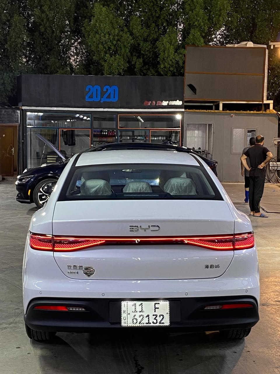 السلام عليكم
للبيع سيل 05 موديل 2025
زيرو ماشيه 800 كيلو 
داخل ابيض 
السياره بعدها بنايلون الشركه 
كل ملحقاتها كامله ومامستخدمه 
رقم بغداد ومكانها بغداد السيديه 
السعر 19900 الف وبيها مجال قليل 
*********** واتساب
