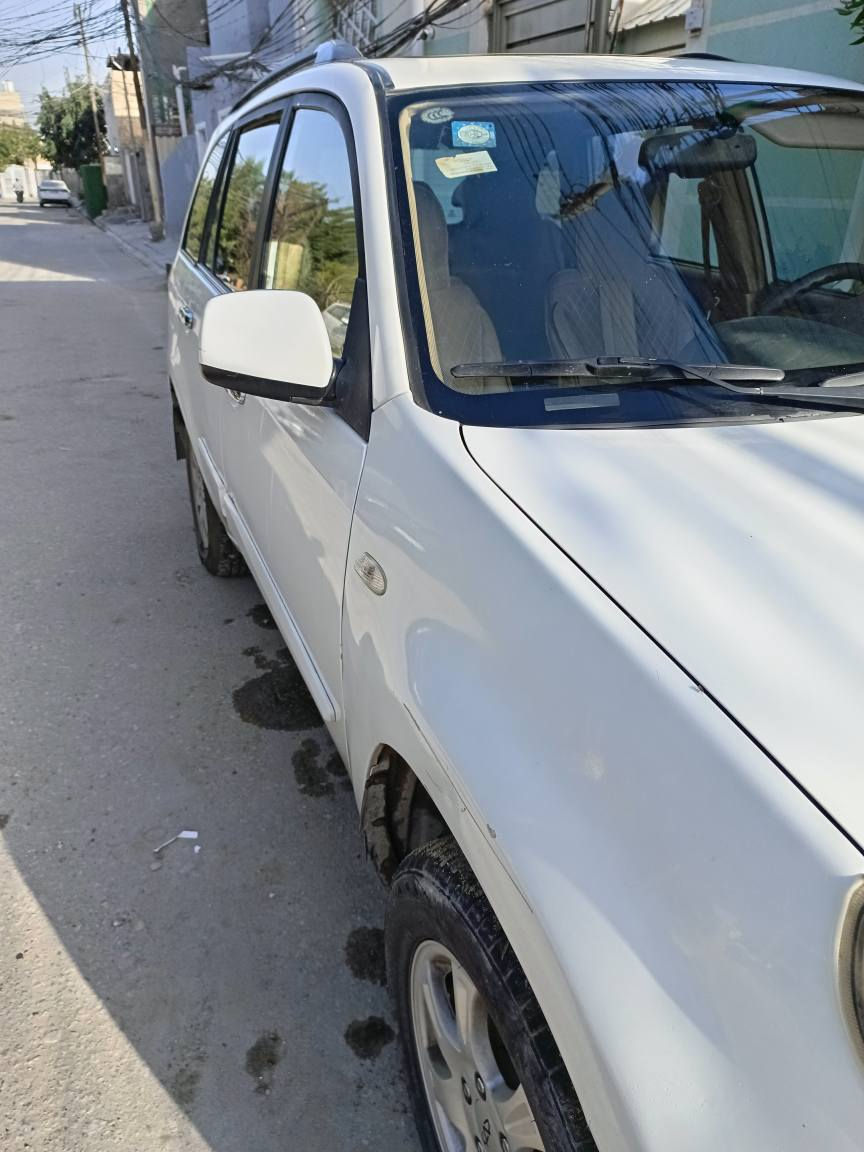 شيري تيكو 2013 محرك 1800 بي بداية بخار والكير جيد حداديه 50% رقم نجف السعر 45 وبيها مجال بيها مكانات صبغ دحجات فقط...*********** النجف, العراق
