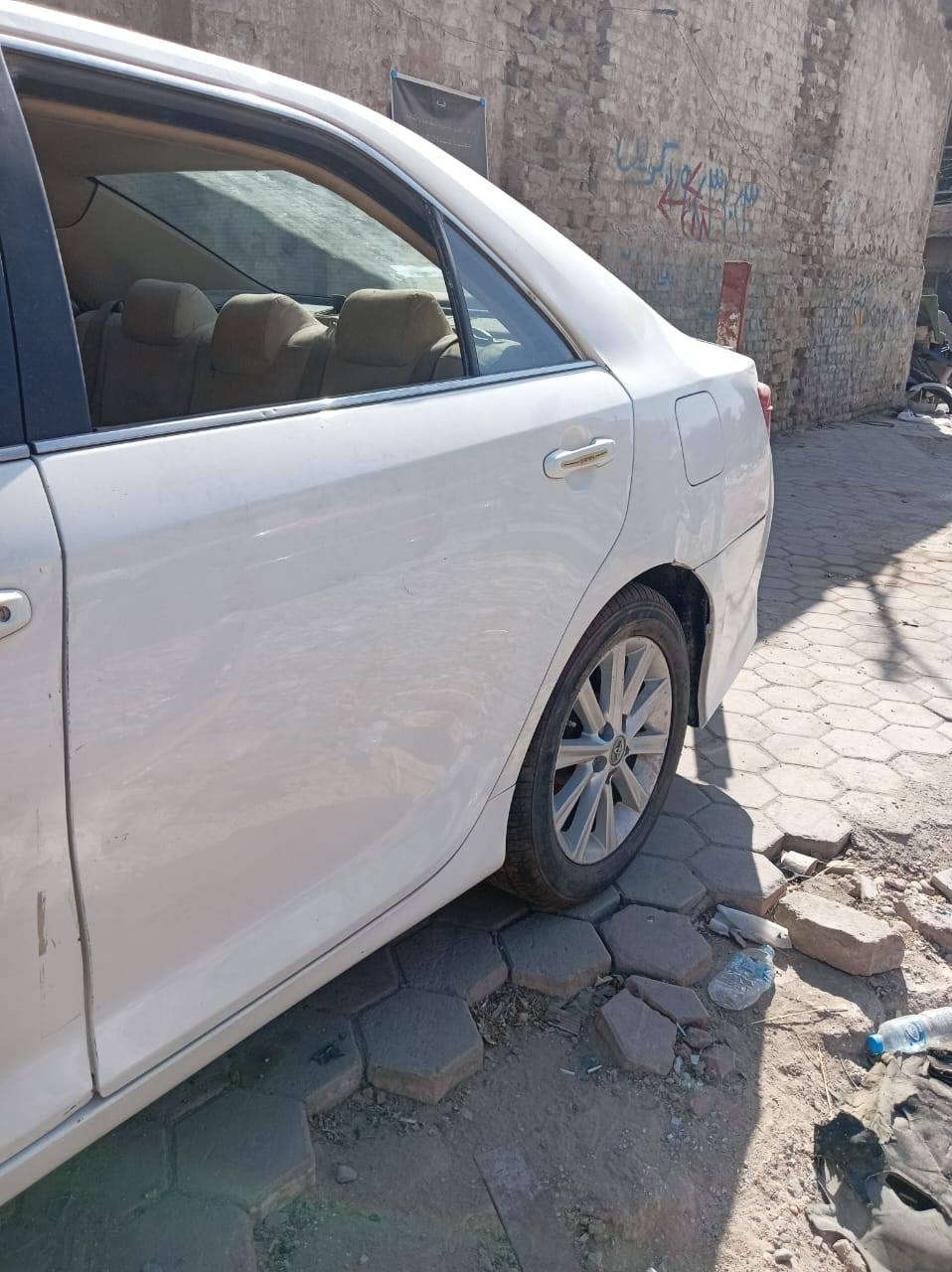 سلام عليكم كامري 2015 خليجي
رقم شمالي
وضررها كما واضح في الصوره سيارة وياه فقط الكير والمحرك بي سلف وداينمو وكمبريسر مكسرات وباقي المحرك سليم والكير كذالك سليم السعر 60مكان السيارة بغداد الاستفسار الاتصال على رقم ***********
