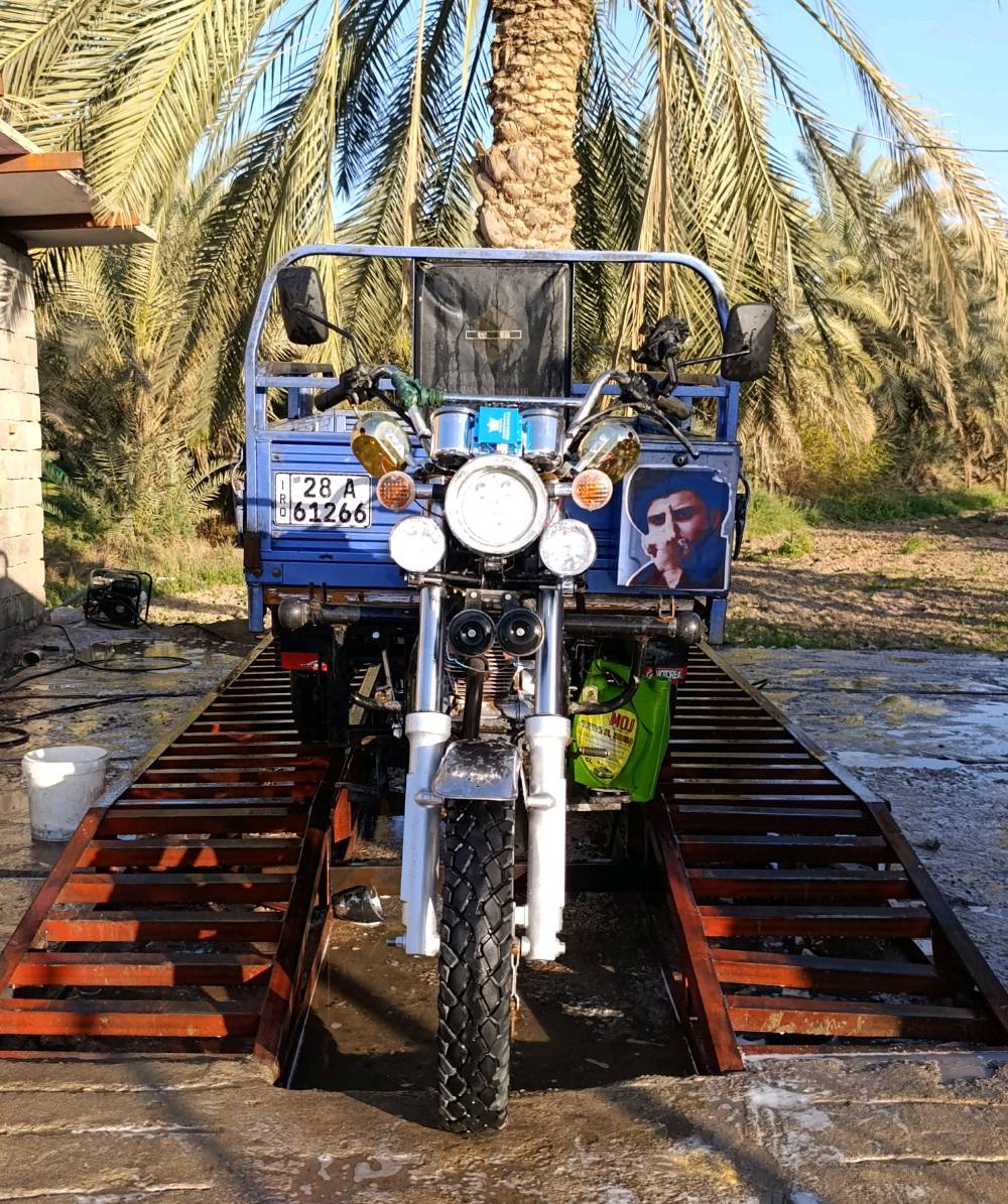 السلام عليكم مكاني النجف الكوفة
ستوتة رقم انكليزي والسنوية لحد 28 
مديل 20 تعمير كلة 25 ما عايزة الستوتة 
السعر مليونين و400 وبية مجال للشراي 
***********
