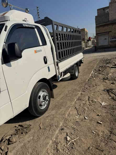 سلام عليكم كيه حمل فحل موديل ٢٤ سياره جديده وسياره جاهزه من كلشي محجر تحويره كاسحه تانكي مابي نقص برغي رقم قادسيه تواصل رجان مكلف بنشر رقم صاحب السياره ***********
