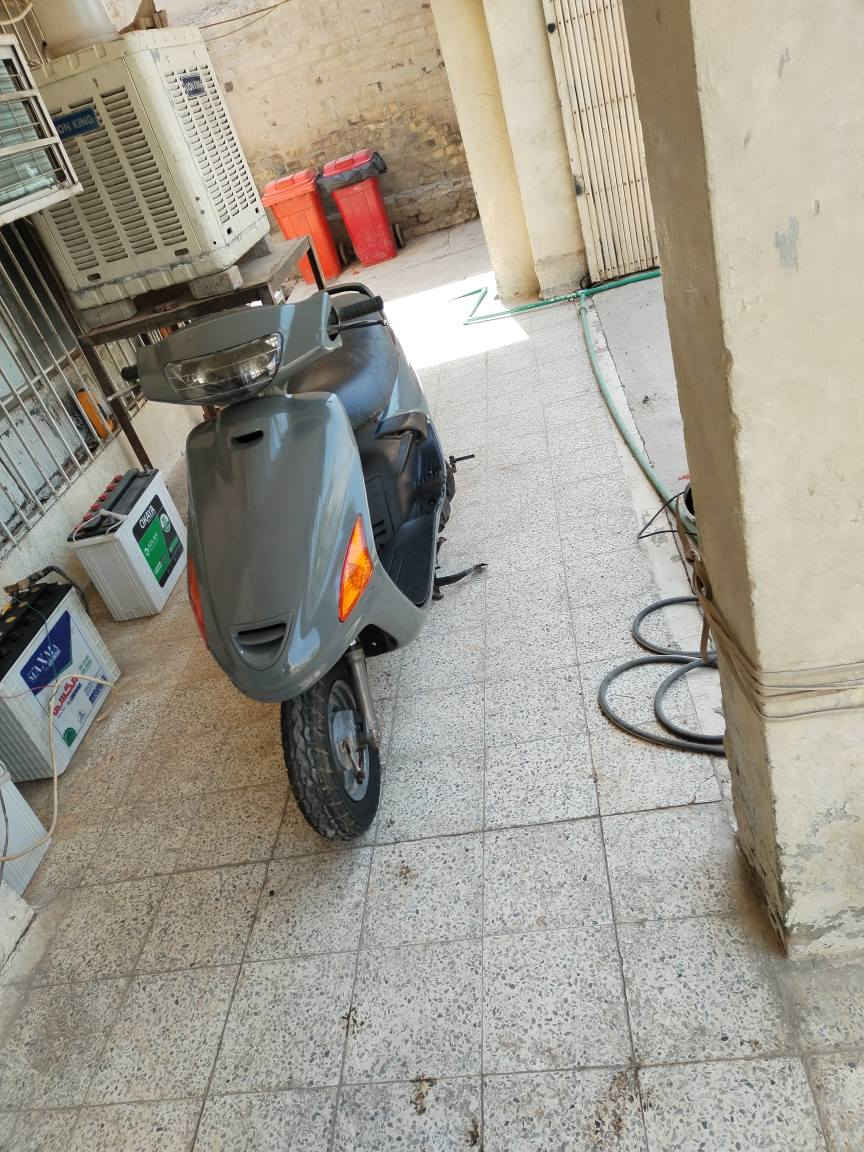 دراجه فراشه للبيع دراجه جديده كلش نضيفه  السعر380 مكان الدراجه حله شارع اربعين رقمي *********** هاشمية, بابل

