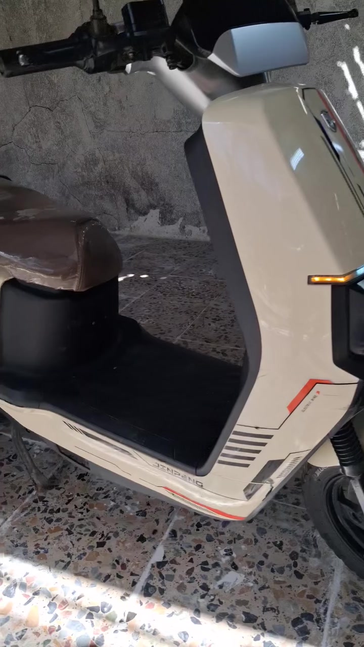 سلام عليكم دراجه الريان بعدها جديده مال بيت 750 وبيها مجال بغداد المشتل لتواصل ***********
