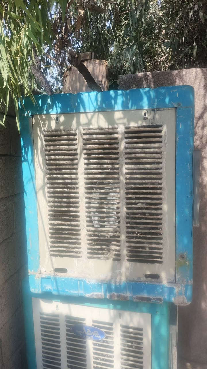 سلام وعليكم كشر مبرده سوبر الكترير نضيفه مابي اي خياس سعره 30


**إذا كنت صاحب هذا الإعلان وتريد حذفه لأي سبب، رجاءا أرسل رسالة إلى الدعم الفني**