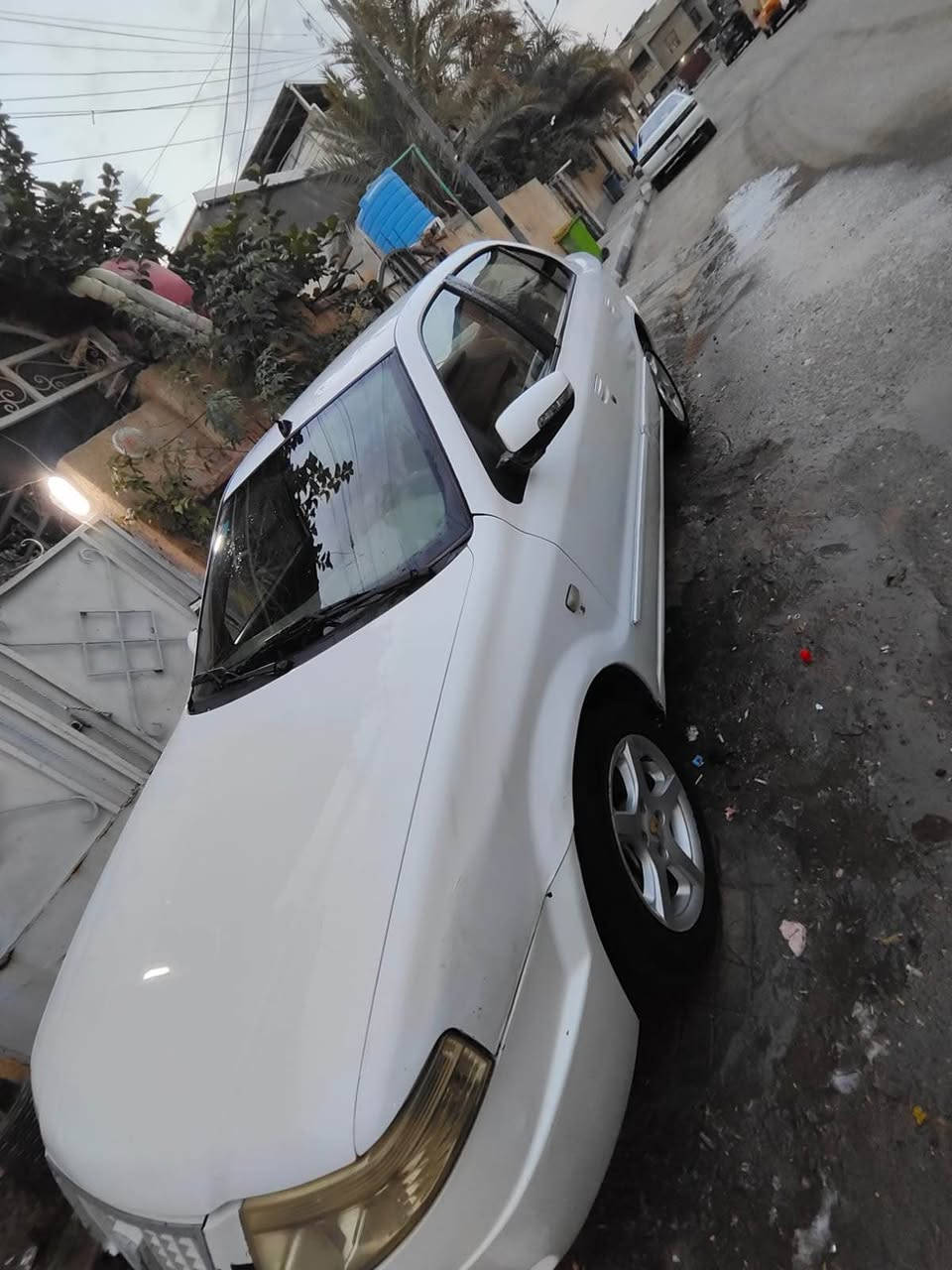 السلام عليكم سياره سمند سورن موديل 2011 سيره جاهزه وحلوه ونضيفه مثل اللي بالصور سياره مكينه تبريد حداديه سياره جاهزه كلش سياره لا ضربه ولا تبديل  السعر 40 بيها مجال بسيط للطيبين *********** البصرة, العراق
