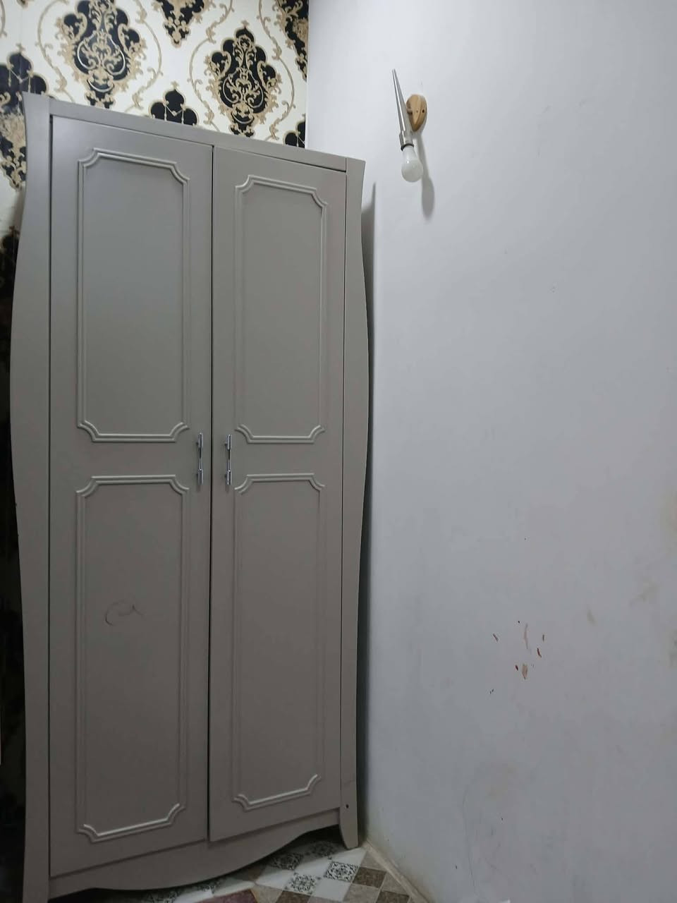 غرفه نوم تركيه السعر مليون وربع بغداد للاستفسار ***********
