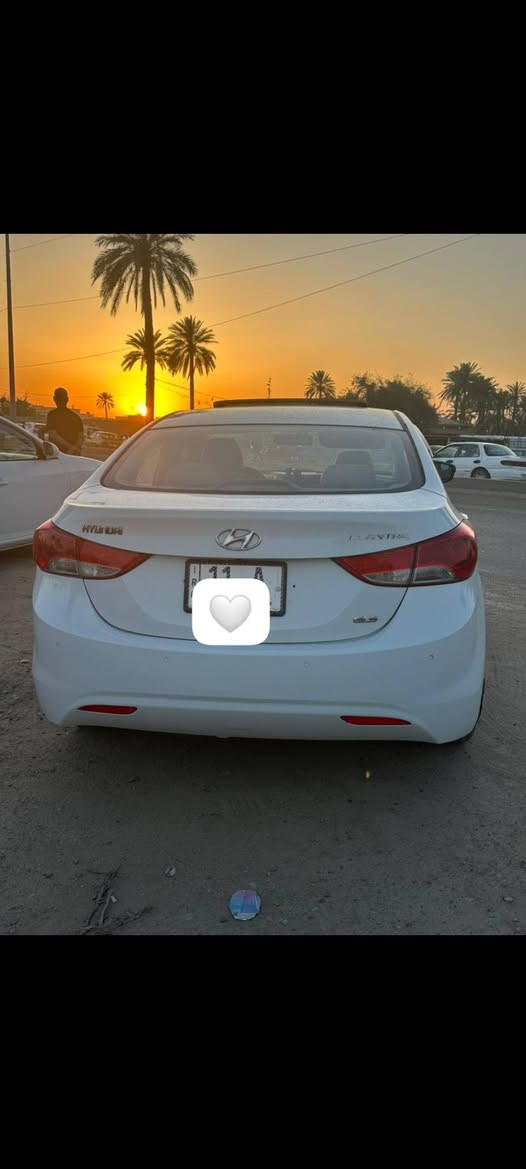 النترا موديل 12 مواصفات خليجي سعرها 98 بيها ٤ قطع صبغ شاصي ولغد مكفول تبريد ثلج كير محرك حداديه مكفول مكانها بغداد لاتصال *********** فتحه سقف اشاير مري نظام ايكو
