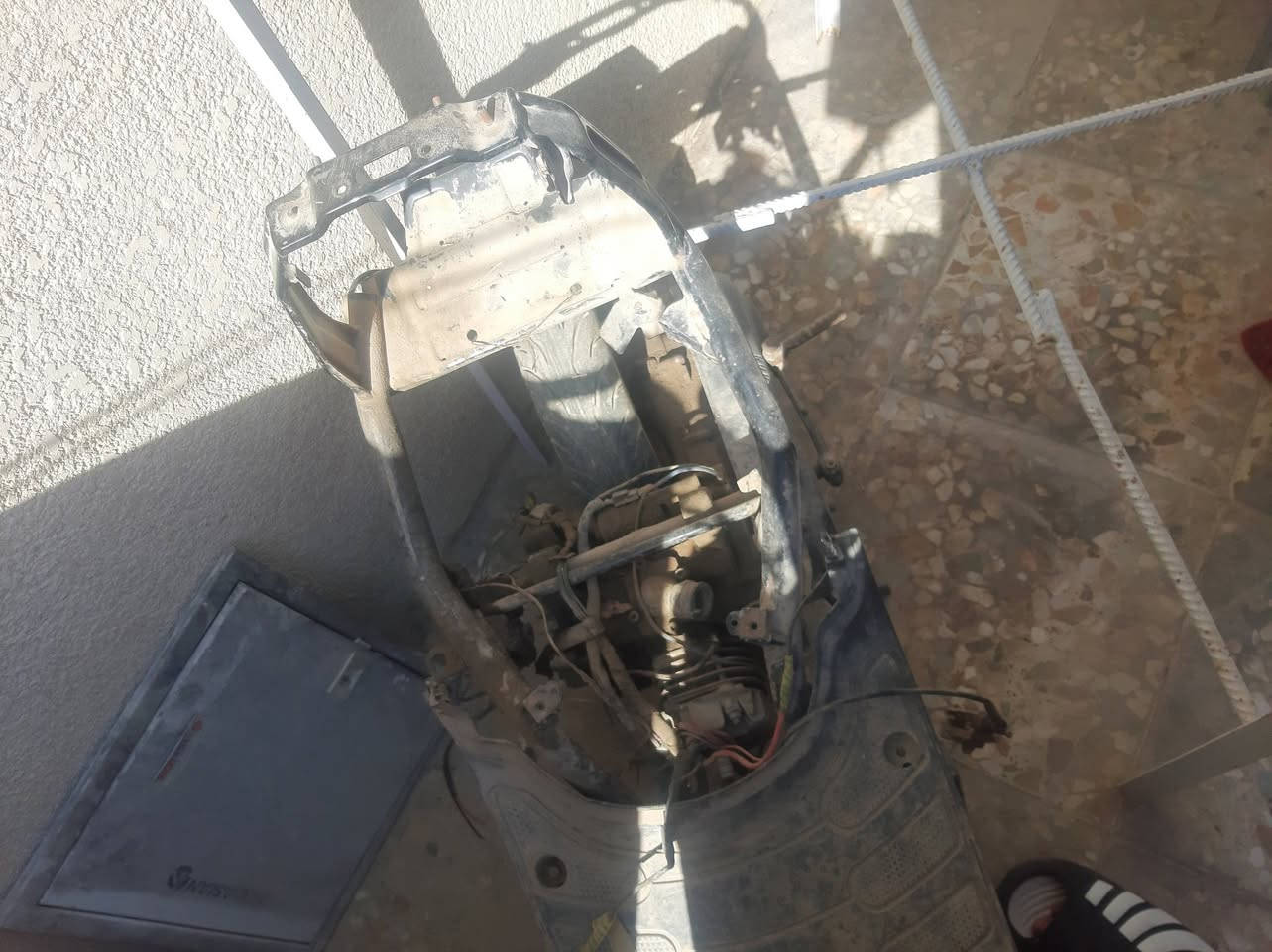 دراجه بطه للبيع ابيع كوم حديد
40 الف قفل 

شراي اتصل *********** او خاص
