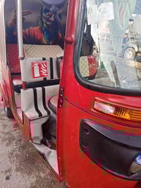 تكاتك للبيع موديل 2018 شهر11 رقم وسنويه انكليزي تحويل ثاني يوم مكينه م...