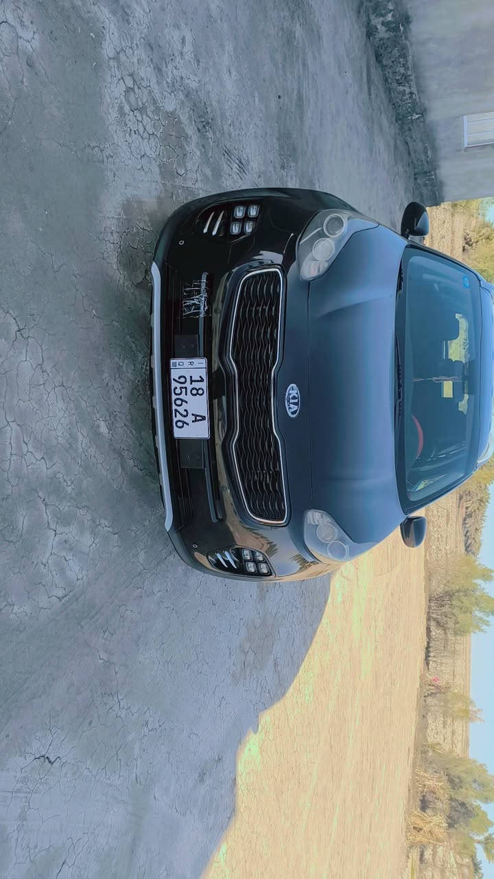 كيه سبورتج وأرد امريكي حادثه جاملغ وبنيد بأمريكا موديل سنه 2018 لون أسود ملكي 
مكينه 2400
ماشيه 122الف 
تبريد تدفئه شرط حداديه خير من الله سعر140وتصل وتدلل 
تبريد قطعتين 
سنويه جديده لحد 2031
مكان المثنى الرميثه رقم الموبايل 
‏‪0781 586 5329‬‏
ملاحظه غير متواجد على الفيسبوك أتصل وتدلل
