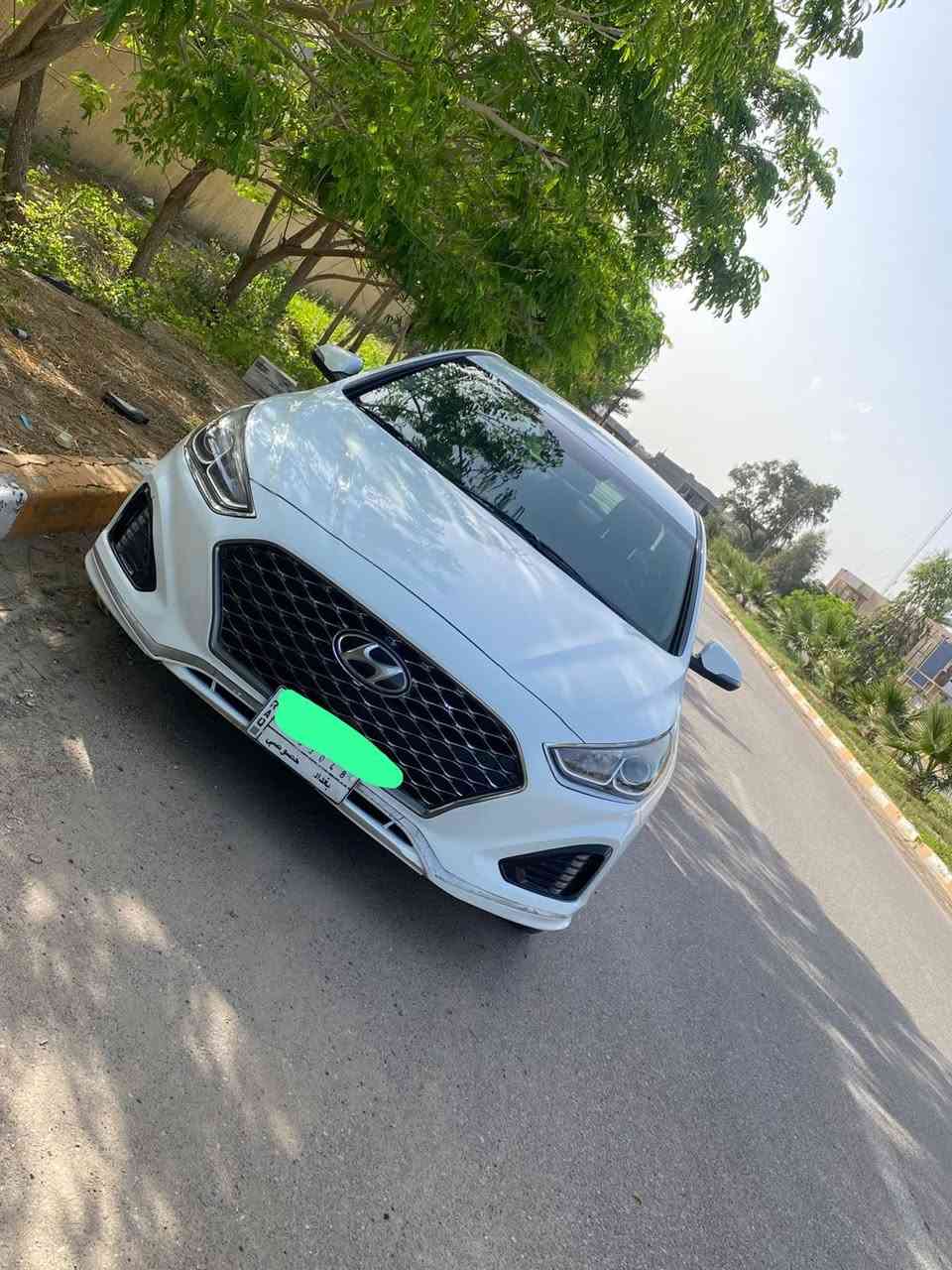 السلام عليكم 

للبيع سوناتا 2019 وارد امريكي
السيارة جاهزة

   (موجود صور الحادث الحادث خلفي )
وبدون ايرباك

سيارة نظيفة 
ماشية 68 mi

رقم بغداد باسمي
نقل ملكية فوري

مواصفات السيارة نص فول
شاشة + تحكم ستيرن
كشنات تدفئة
تدفئة ستيرن
وباقي المواصفات المعروفة

سيارة جاهزة بنسبة 100%

محرك 2400 GDI
المكينة والگير ما مفتوحات ونضيفات

السعر 135 وبيه مجال بسيط

مكاني بغداد – المحمودية
📞 0787 466 7088
