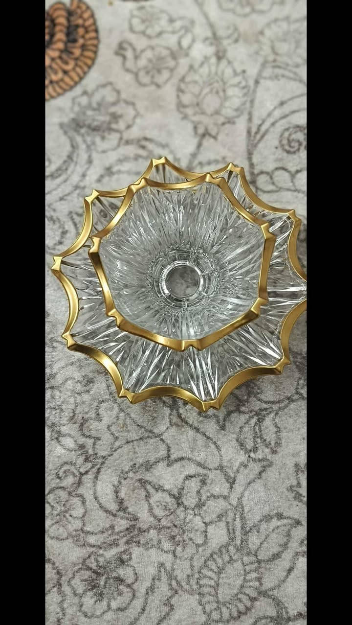 قاپيى چه رز تازه وجوان ٦ دانه يه خوى ٤٥ پيى دراوه ئه يدات به ٢٥ سليمانى عندي هذولي مالجرز ٦ عدد سعرهم ٢٥ سليمانيه


**إذا كنت صاحب هذا الإعلان وتريد حذفه لأي سبب، رجاءا أرسل رسالة إلى الدعم الفني**