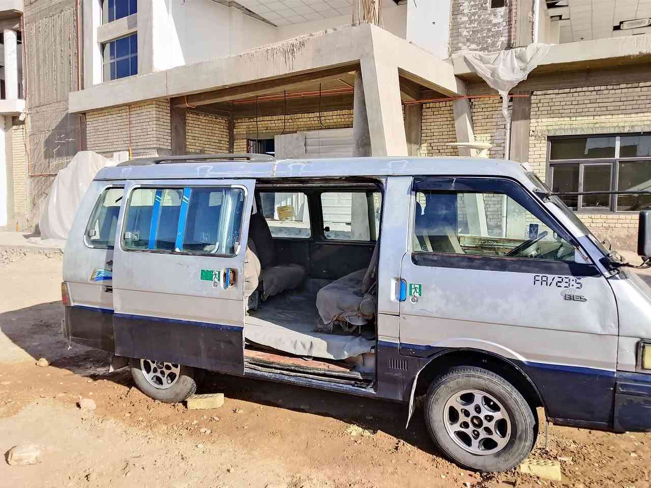 كيا بستا للبيع موديل 1994 رقم بغداد ***********
