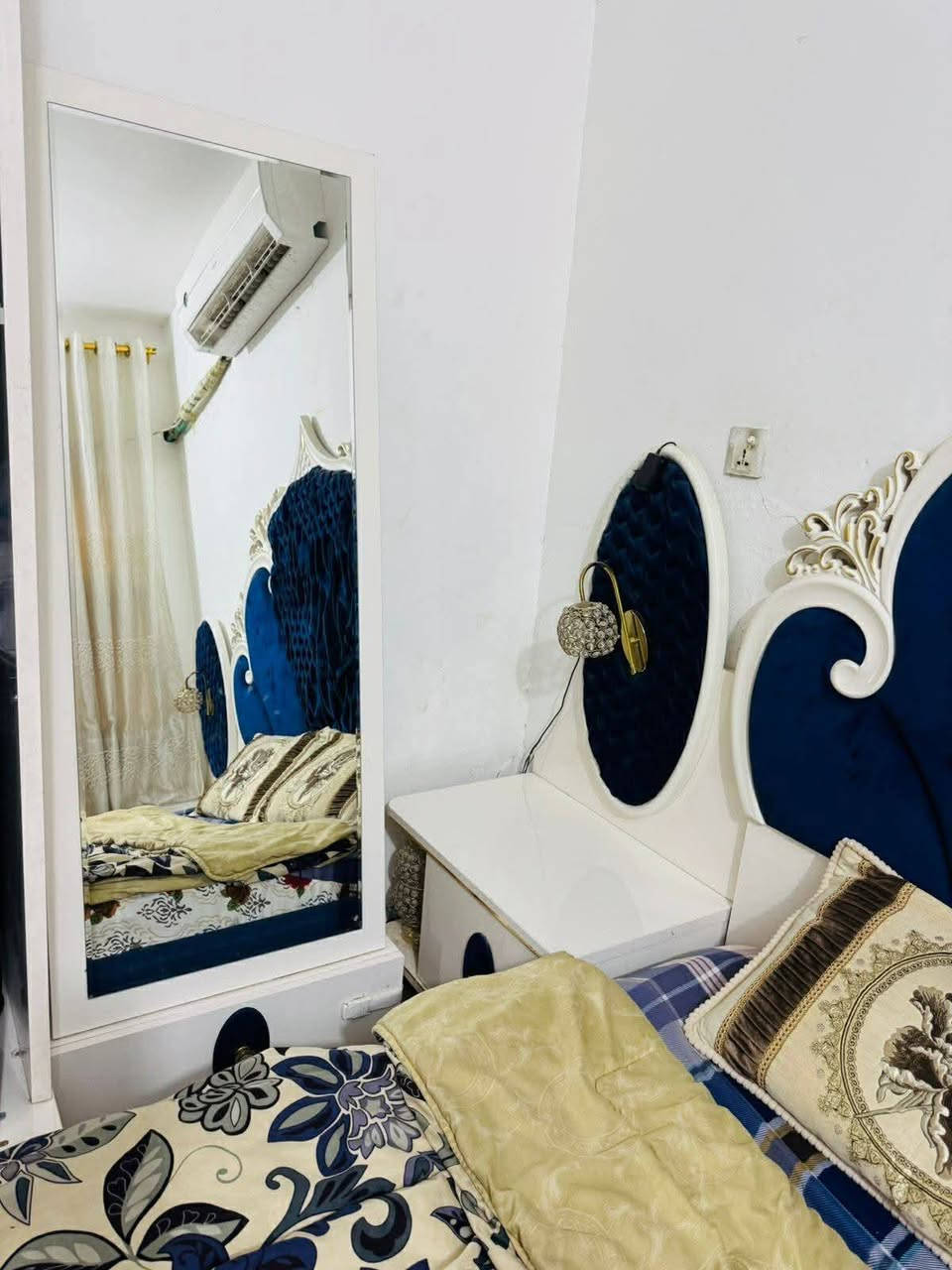 غرفه 9 قطع نضيفه مابيها كل ضرر بيع مستعجل 550 شراي اليوم تعال اخذها


**إذا كنت صاحب هذا الإعلان وتريد حذفه لأي سبب، رجاءا أرسل رسالة إلى الدعم الفني**