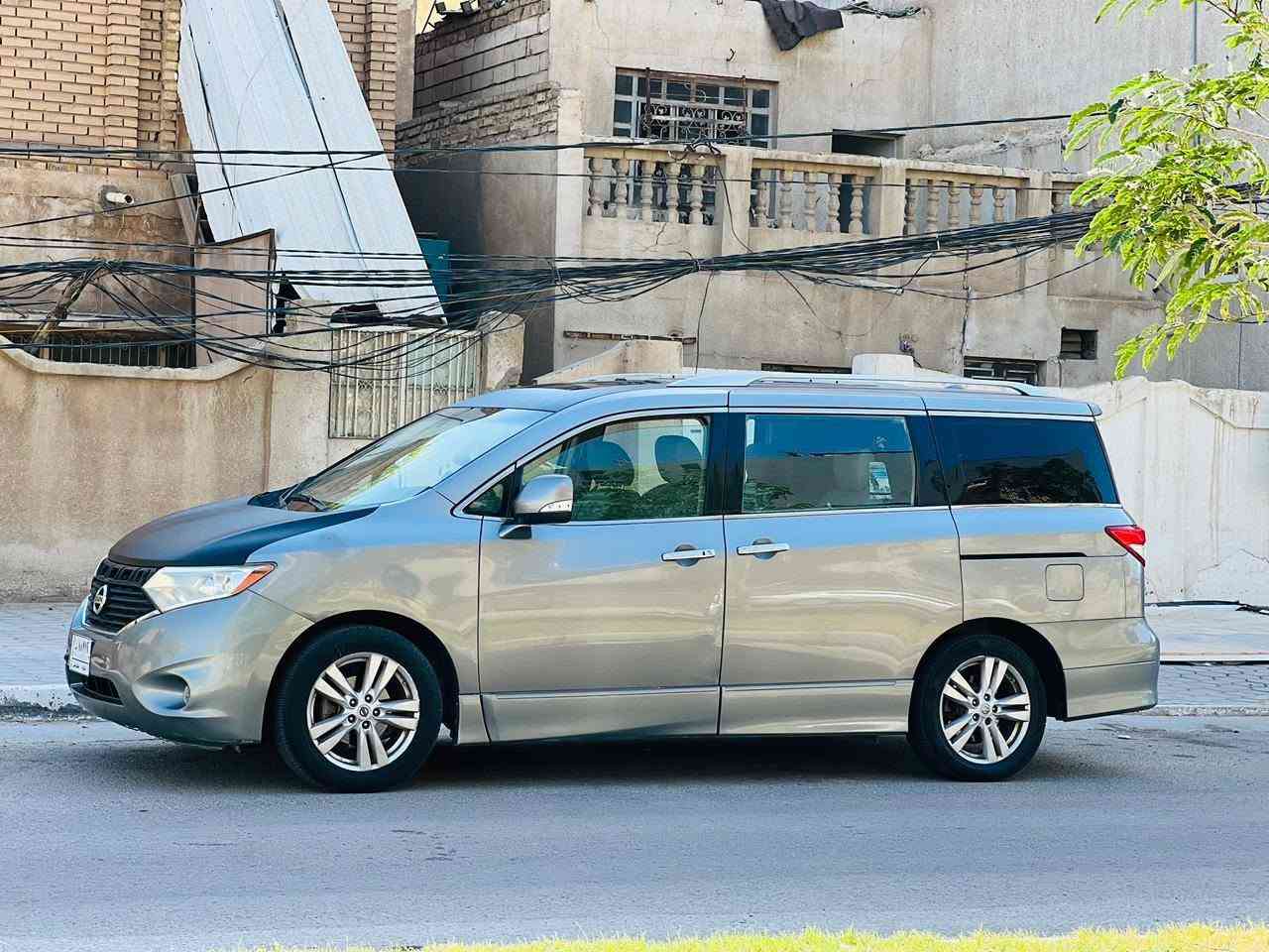 نيسان كويست مديل 2012 سعر 87 قابل لتفاوض الاستفسار اتصل *********** وارد أمريكي حادثها جاملغ خلفي فقط بدون دواخل والباقي كفاله عامه مواصفات LEفول واحد على واحد فتحتين سقف بصمه تشغيل بصمه أبواب كشنات كهربائي بصمه أبواب كهربائية كشنات سياحي رادا امامي وجانبي حساسات امامي خلفي جنطه شفط كهربائي اشاير مري مكينه 3500 مكينه وكير مكفولات حت من الفتح 7 راكب 3 قطع تبريد مركزي حدايده جديده تخم تاير سياره جاهزه واي نقص مابيها رقم بغداد مكان سياره كربلاء مكلف ب نشر

