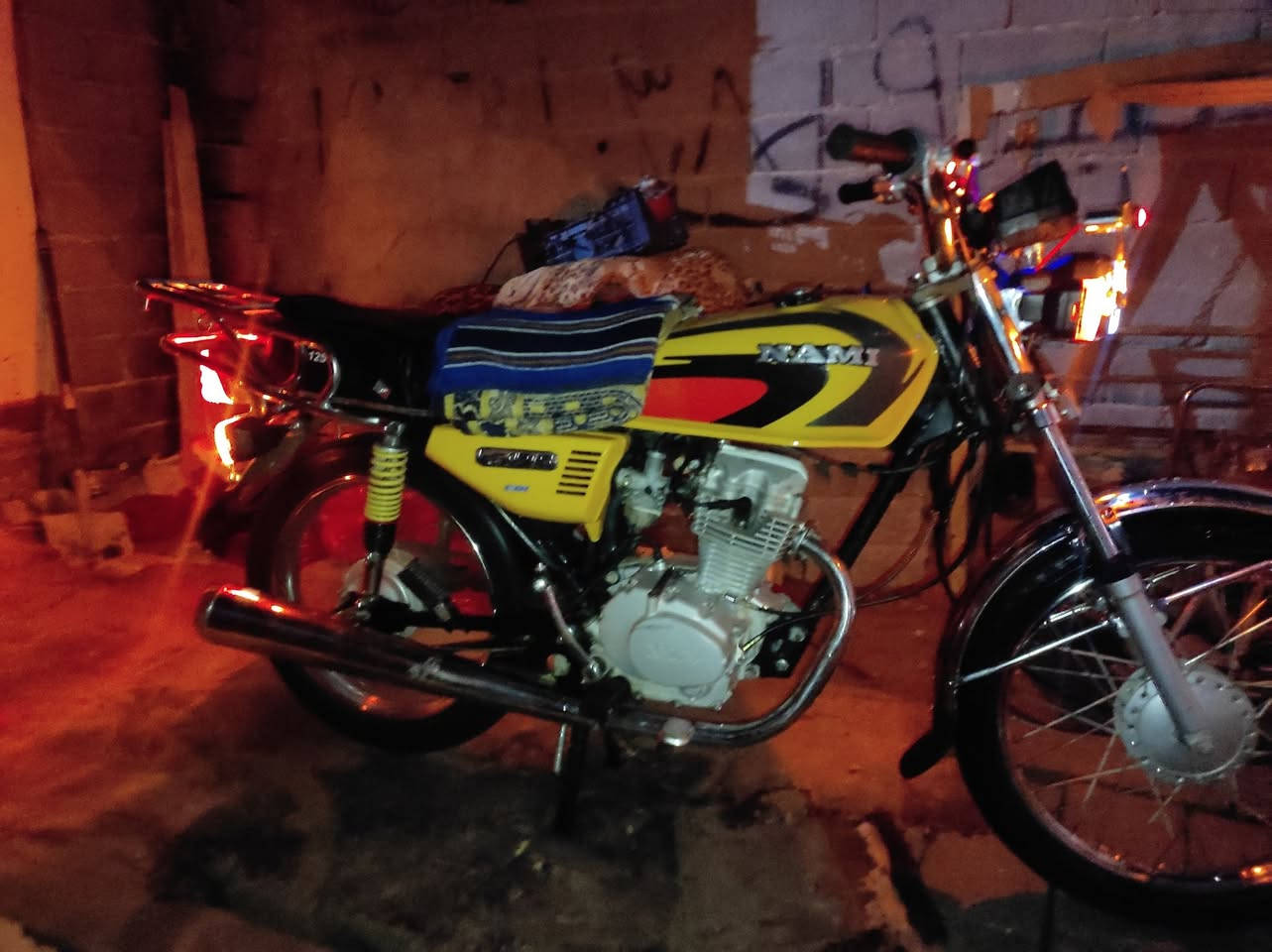 ماطور البيع 2022وكيله حمودي العارضي مكاني نجف طريق كربله نجف عمود136
السعر 800وبيه مجال حك جيه ‏‪0787 041 1861‬‏
