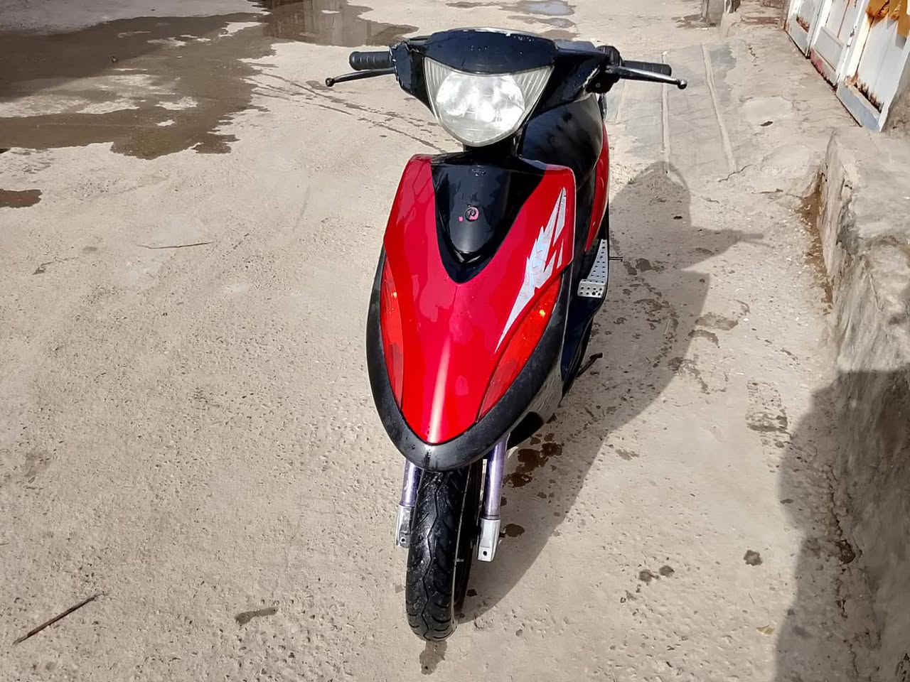 السلام عليكم دراجه للبيع ماكس عدله دراجه اوراق دراجه كهربائيات شغاله السعر 650 وبيه  مجال المكان حي المعلمين الجديد ***********
