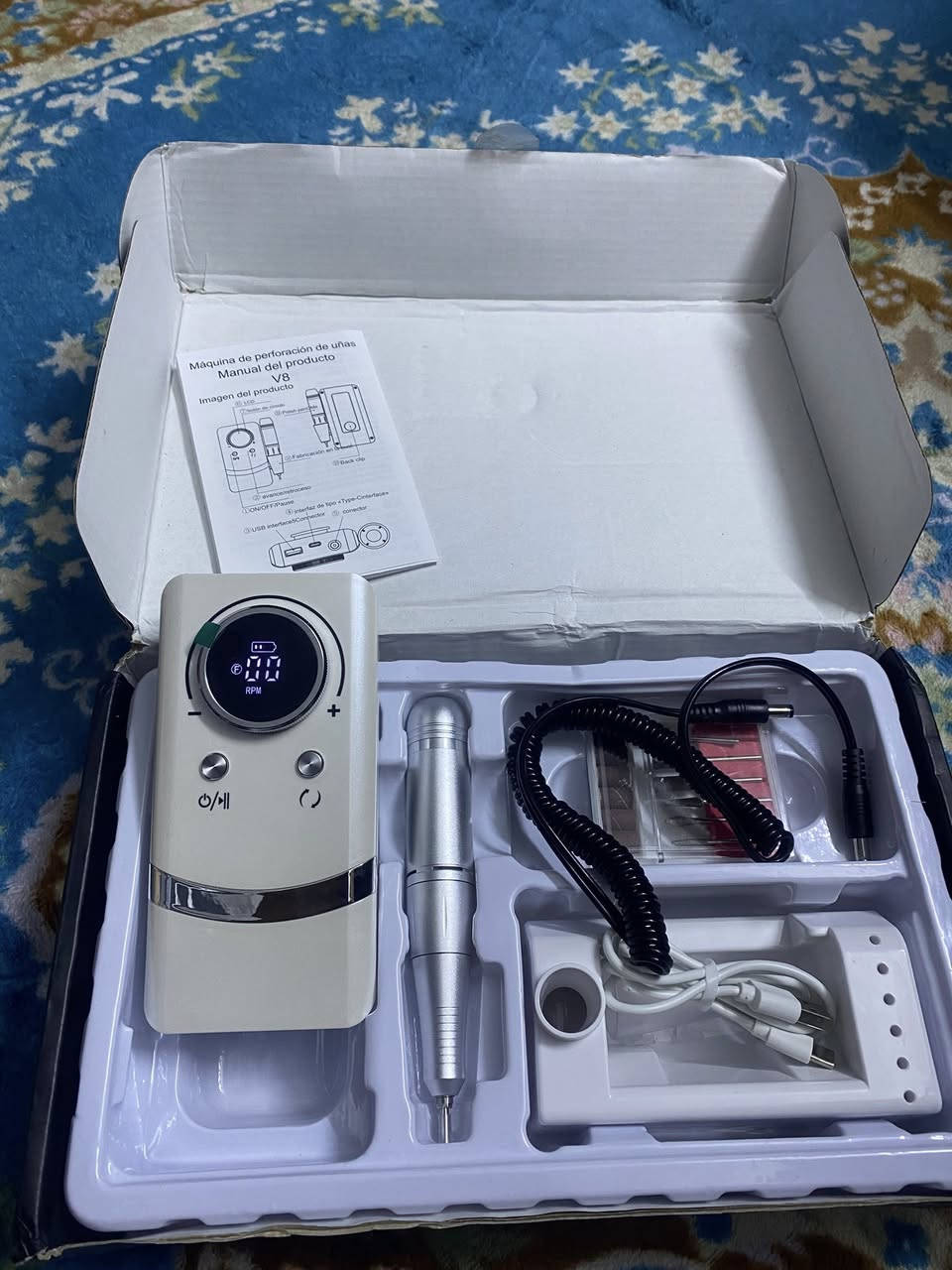 جهاز عناية الاظافر(فرطونة) احترافي بهذا الشكل للصالونات
+باور بنك كامل بدون اي نقص
السعر 30 الف


**إذا كنت صاحب هذا الإعلان وتريد حذفه لأي سبب، رجاءا أرسل رسالة إلى الدعم الفني**