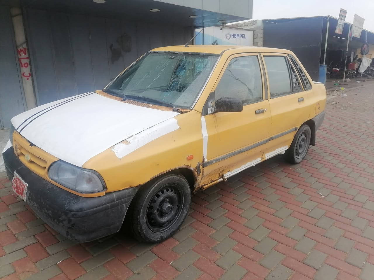 السلام عليكم مكلف بلنشر  سايبه للبيع  رقم بغداد كهربائيات كلها شغاله نكره سلف مسجل  شغال بيها
 خيط بخار سياره ناعمه وحلوه  السعر 12 وبيها مجال
بيع مستعجل الاتصال.. ***********
