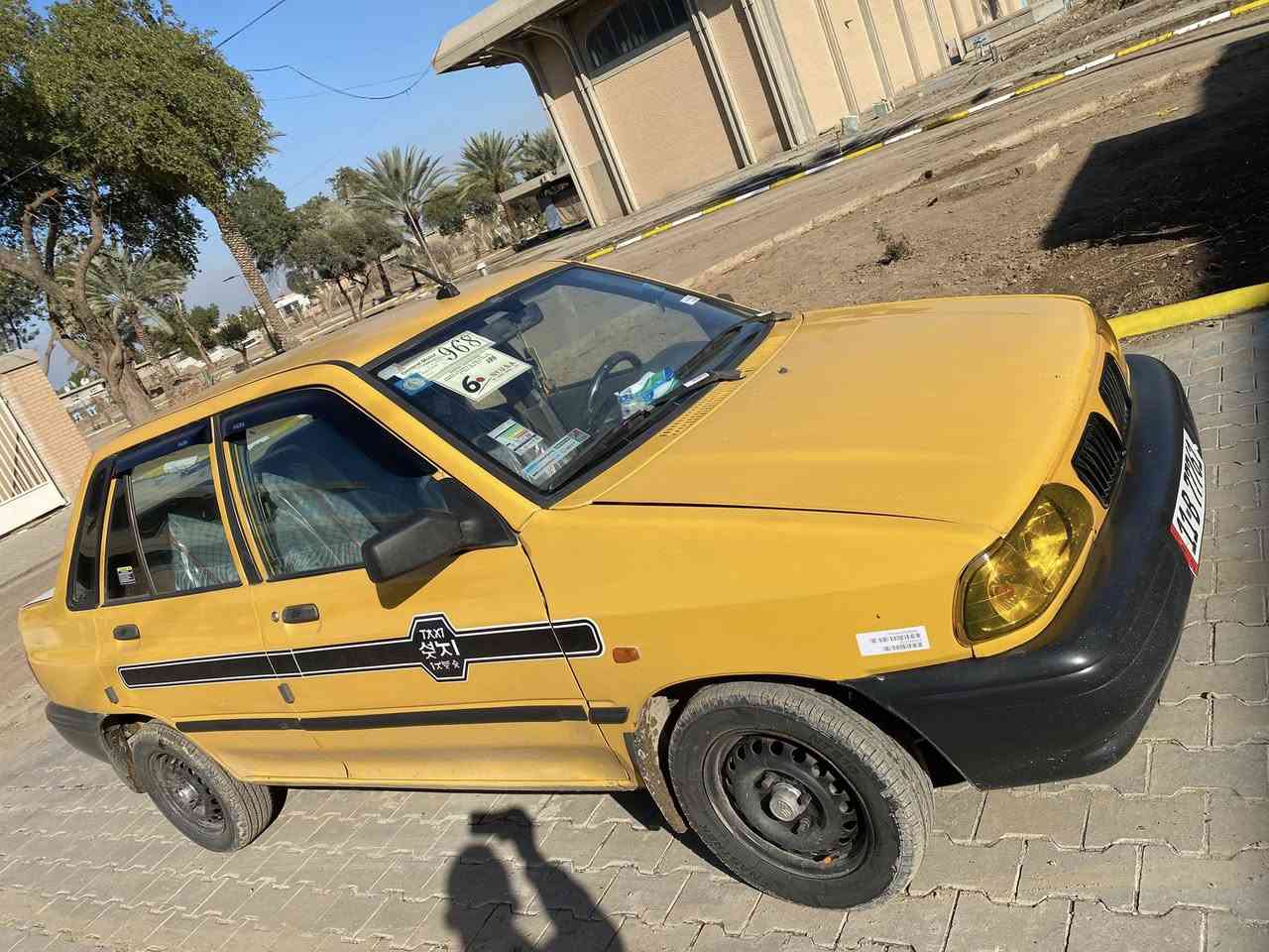 السلام عليكم سايبه موديل 2013 هزه جديده شواصي واحد مفطور ومصلح  محرك مكفول كير وكلج جدد تايرت جدد كهربائي من الطول الطول شغاله قاعده فيت بم ونورلات وبلكات جدد داخل نضيف كلش ولايت زنون عالي ناصي هيه غرمات مصفره شرط التحويل مكاني بغداد الغزاليه  *********** السعر ب 26  وبيه مجال
