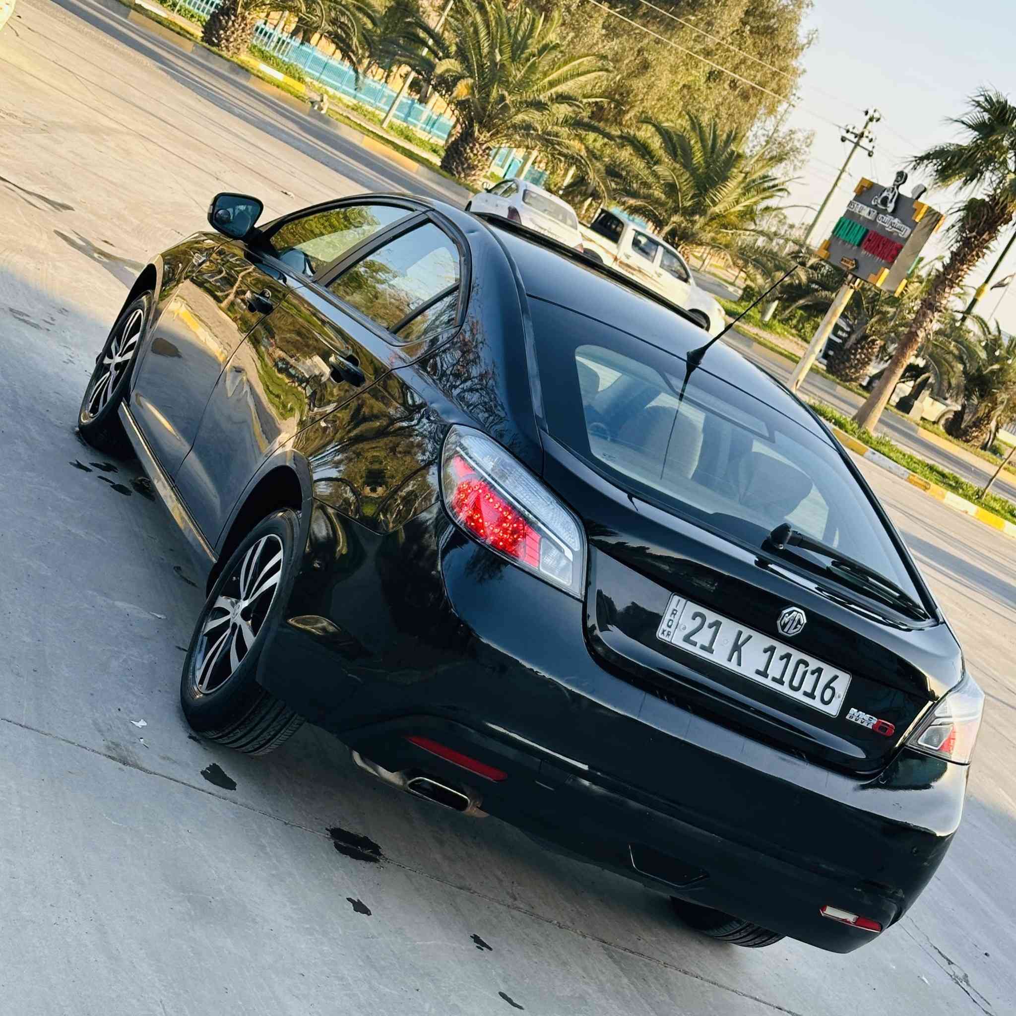 MG 6 2014
مەکینە 1.8
 بەسمەو سلایت   
٢پارچە بۆیاخی هەیە بێ ناوگرتن
گێڕو مەکینە بەشەرت
٤تایەی تازە 
بەناوی خۆمەوەیە هەتا 2029
نرخی 68 گەڵا 
شوێن کەلار 
***********
