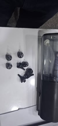 منظف أذن • توصيل