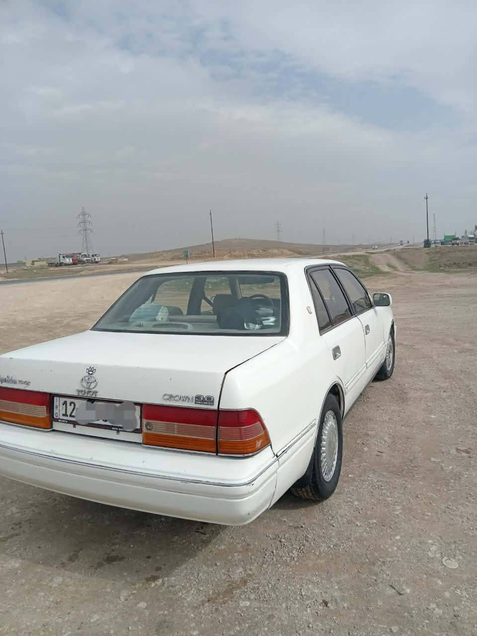 ارنب رأس الثور كير عادي مديل 98 رقم نينوى جديد السنوية الى نهاية2027 وارد خليجي المرغوب شرط ايسر بلاد مامحور محرك 2500 صبغ حزام جمالية فقط وبيها ضربة بسيطة بجاملغ الخلفي تجاه السايق باتري جديد طخم جديد تواير جدد كهربائيات كلها شغالة حار بارد جهاز ريمونت حتى صندوق يفتح عن بعد السيارة جاهزة ترايك وين ماتريد نشاط فول بيها بعض الملاحضات البسيطة وعدنا وكالة من الشرعي تريد تحويل تريد وكالة السعر 85$ / ***********
