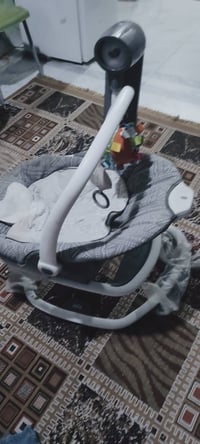 كاروك هزاز مع بايسك احجم 12 للبيع 07872734017