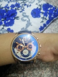 ساعة • نقص باتري