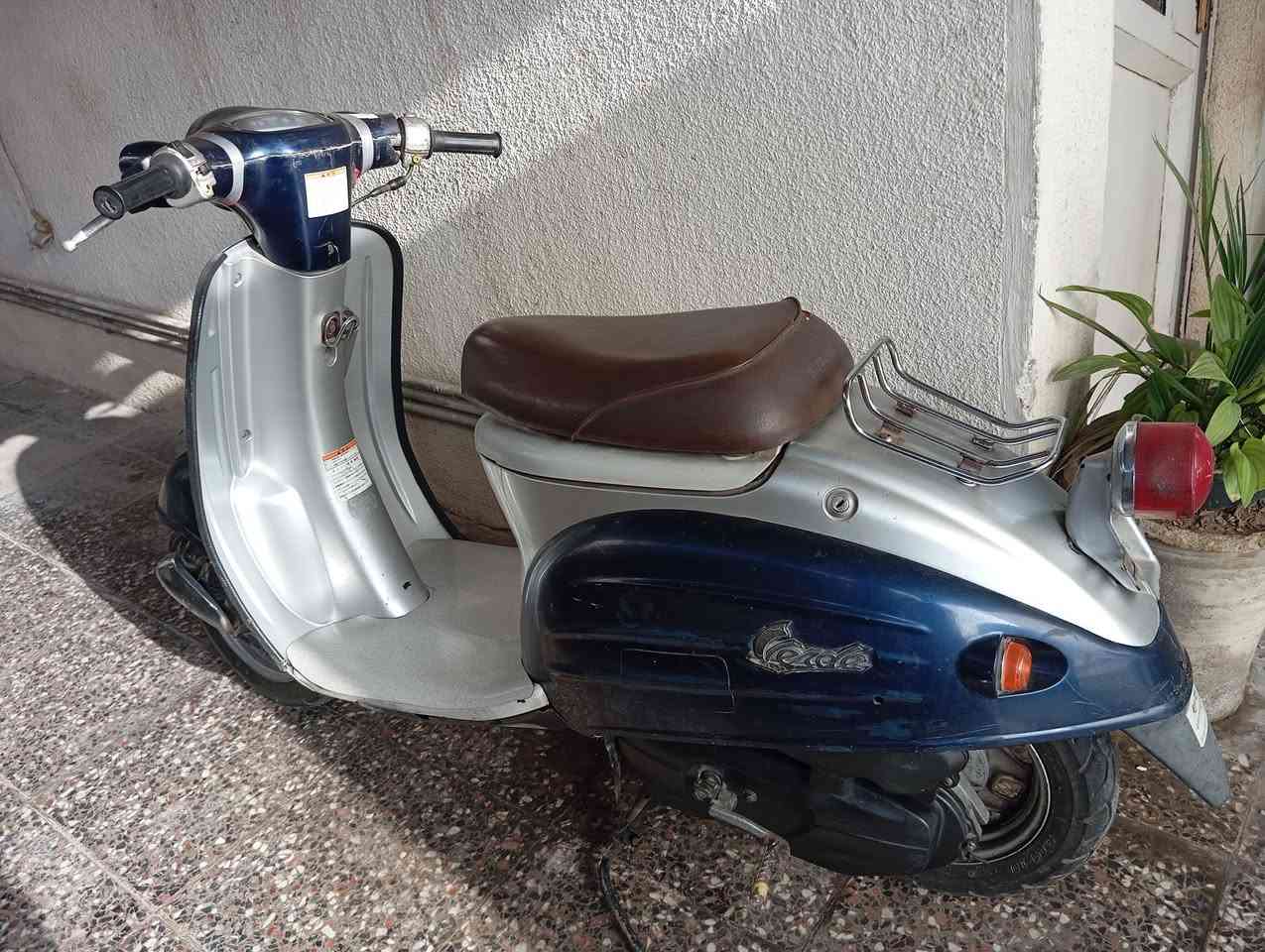 السلام عليكم دراجه ساسوكي شكل عبد الحليم السعر ١٧٥ وبيه مجال ***********
