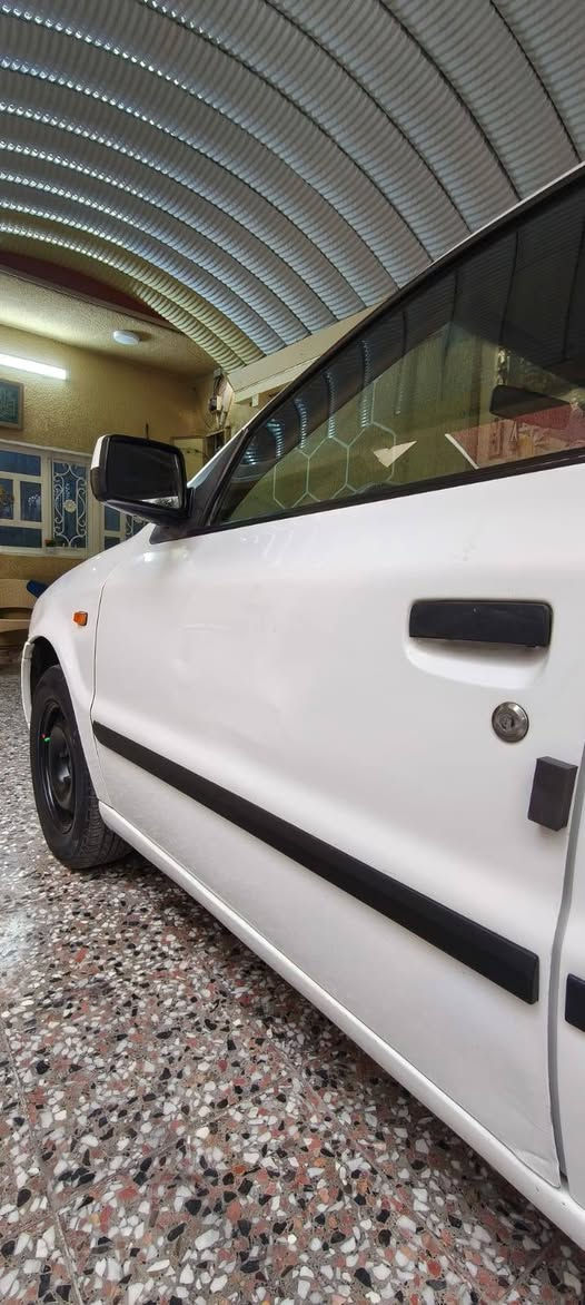 سلام وعليكم سمند موديل ٢٠١١ سيارة نضيفة وجاهزة من كلشي مكينة كير حدادية خير من الله تبريد ثلج بيهة صبغ ٣ قطع بدون دواخل دواخلهة بلادية غرفتهة نضيفة  ماشية ١٦٢ رقم بغداد مكان بغداد سعر ٤٥وبيهة مجال رقم ***********
