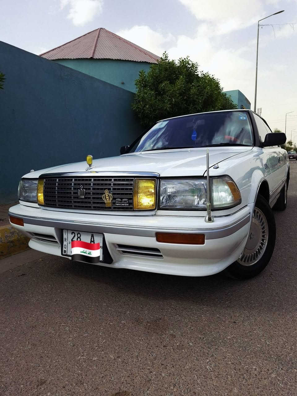 👑 هارتوب 👑 
_ موديل (1991) رقم نجف انكليزي بأسمي تحويل مباشر 
_ گير مكينه شرط الفحص لوز وجوز (VVT 2.5)  ✔️
_تبريد شرط منظومه كامله ثلج وأنطيك ضمان موسم كامل بلتبريد) شرررررررط ثلج ❄️
_الصبغ بيها الهلال الداير الخلفي  ،رش جماليه فقط شرط بدون معجون السياره ع بلاد 
_حداديه جديده + دبلات خلفي جديد ✔️
_لايت زنون شرط بليل من تشغله نهار ✔️
_دوشمه سستم كامل ✔️
_تخم تاير ✔️
_بردات خلفيه + ترتيبات كماليات السياره احلى من صور  ✔️

شراط ترايك 180 وتبريد ما ناقصها برغي السياره رتبتها بأيدي الله شاهد (شرط تاخذ سونار قبل الفحص وتقتنع يلا أبيع) 

السياره بكربلاء 

للأستفسار *********** اتصال أ واتس آب 

👑✔️

