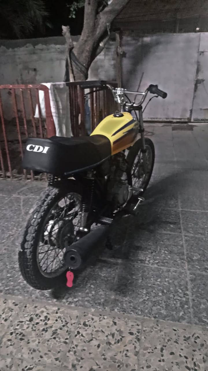 كلك لبيع  ما مفتوحة  برغي ما مفتوح بل مكينة دراجة جاهزة مكان ناصرية مركز استفسار ***********
