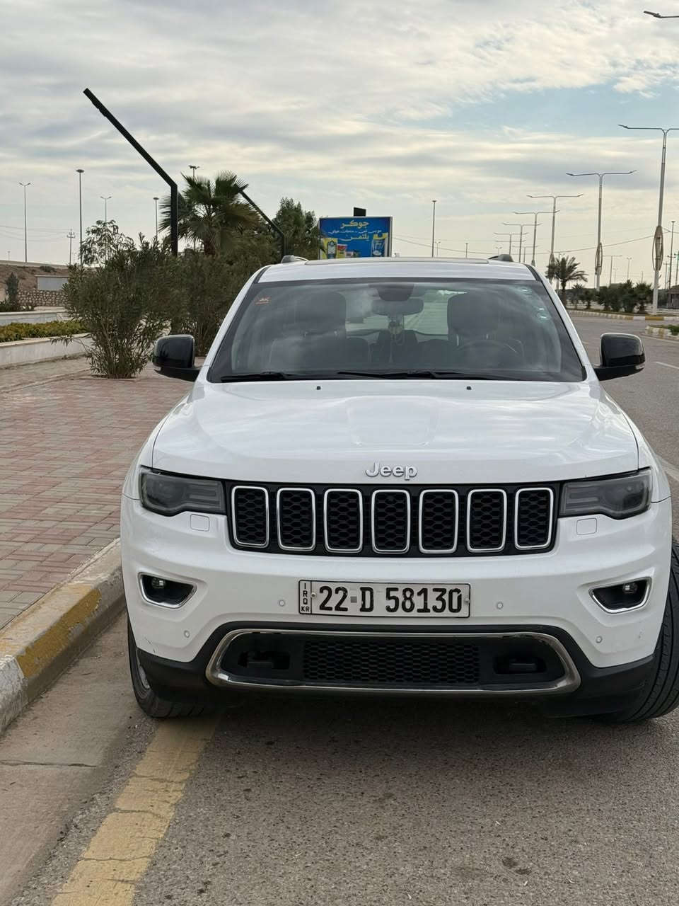 جيب خليجي 2019 فوول فئه اللمتدد 
السياره رقمهه اربيل بأسمي 
السياره نظيفه وجديده ماشيه 145 الف 
بيهه صبغ بالباب الخلف من جوه شبر تقريبا 
وبارد بالباب السائق فوك اليده مال باب فقط الباقي مكفول وبيه سونار
مكان عامريه بغداد سعره ٢٩ وبيه مجال للإستفسار ***********
