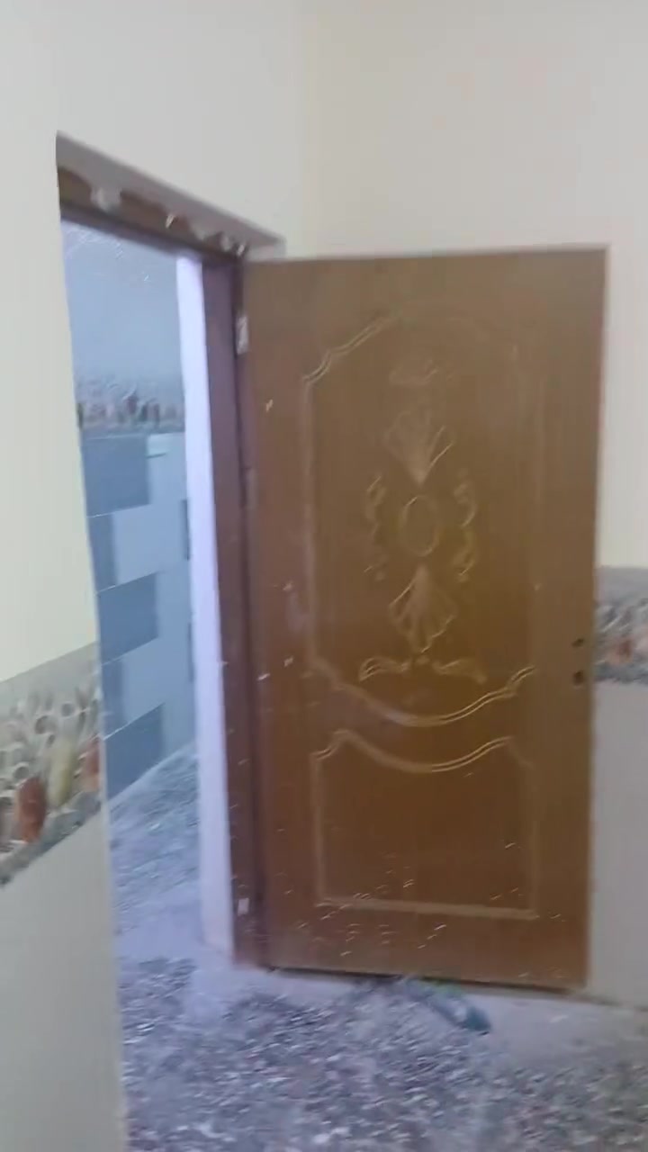السلام عليكم توفرت بيوت للايجار زعفرانيه أربع شوارع ستفسار على رقم فقط ***********
