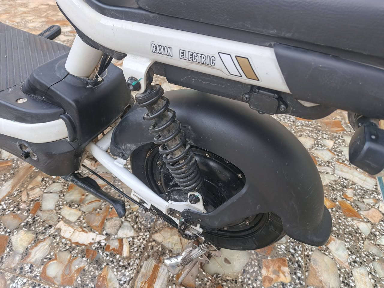 السلام عليكم دراجه شحن نضيفه للاستفسار المراسله خاص


**إذا كنت صاحب هذا الإعلان وتريد حذفه لأي سبب، رجاءا أرسل رسالة إلى الدعم الفني**