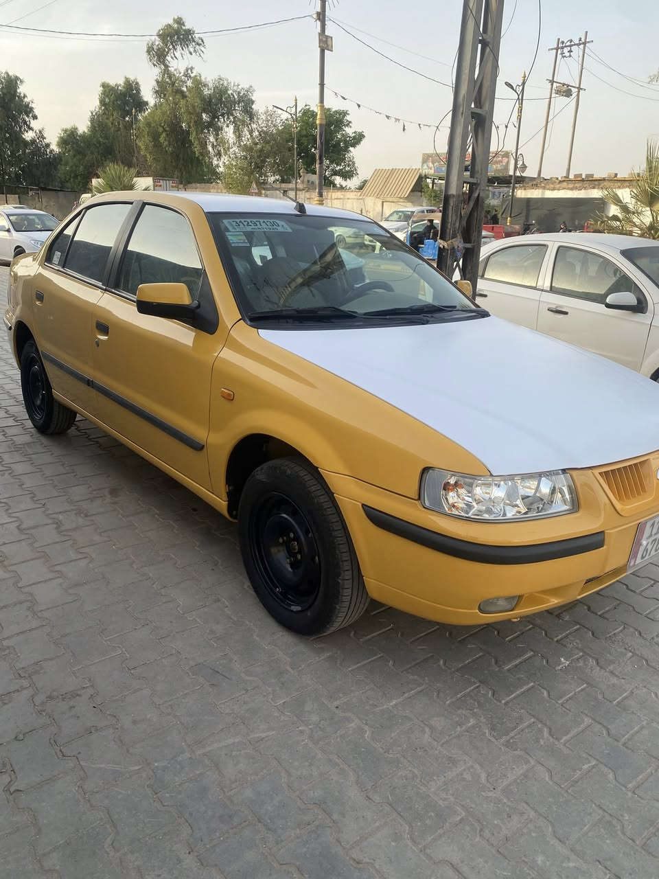 السلام عليكم 
سمند مديل 2012 كفالة عامة
رقم بغداد بأسمي 
العمارة الماجدية 
***********
