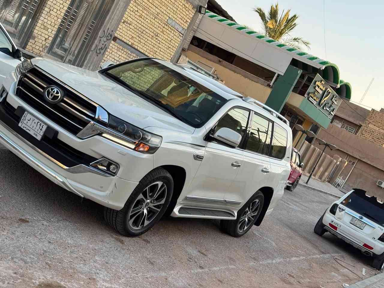 سلام عليكم لاندكروز 2020
Sas
V8 4600
سياره كفاله عامه حتى البلاستك بيها بس المحددهن مكانين
زغار بارد سياره على أيدنه من الوكاله ماشيه ١٠٠
٥٨٥وبيها مجال بسيط مكاني نجف
***********
